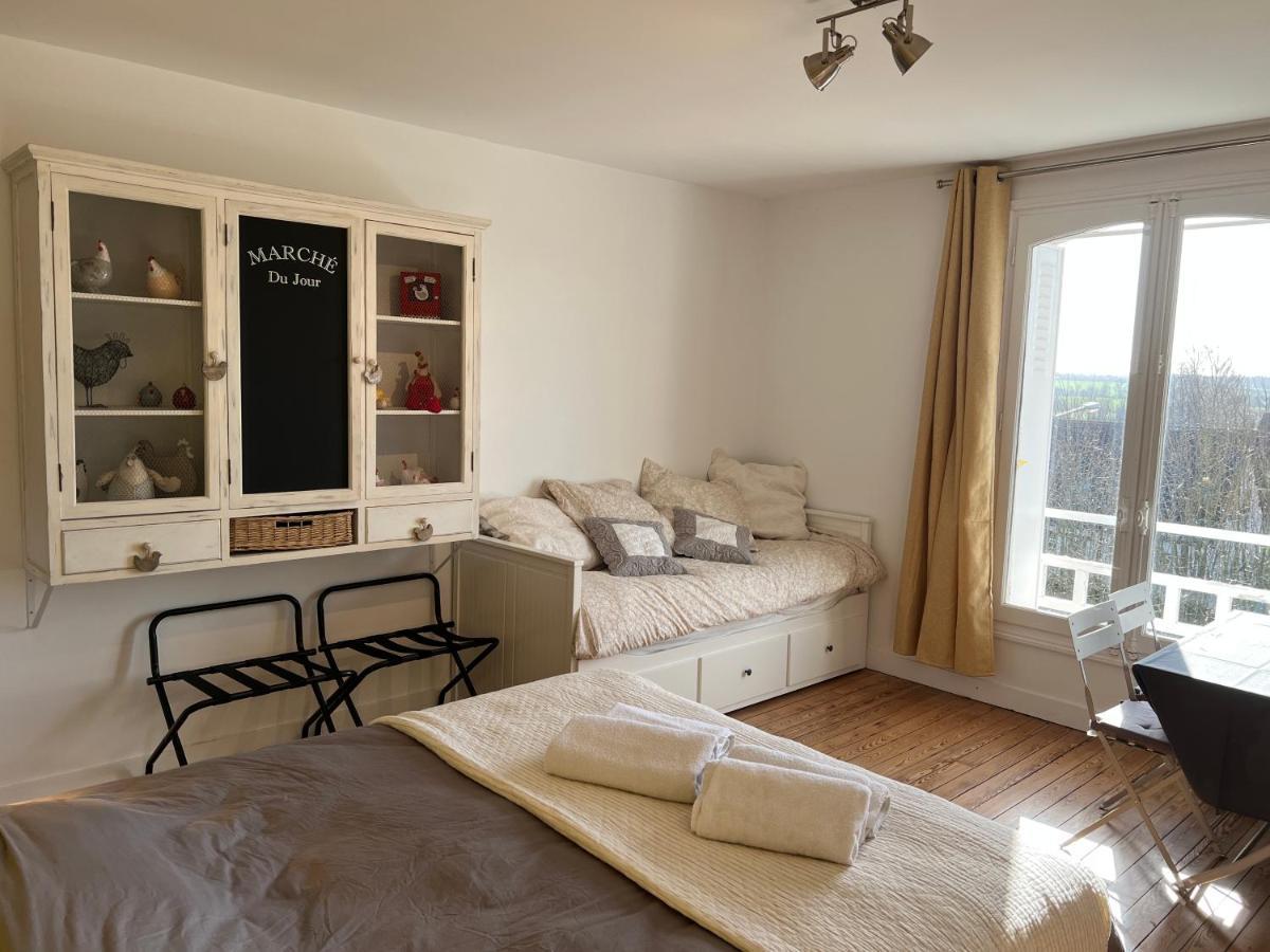 Le Manoir Des Lys Appartement Tilly-sur-Seulles Buitenkant foto